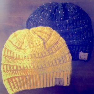 New 2for$30 or $16 each Blk&Gold Hats